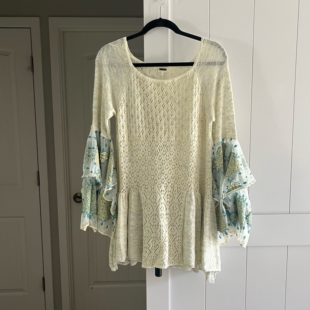 Free People Long Sleeved Tunic Sweater - Picture 1 of 5